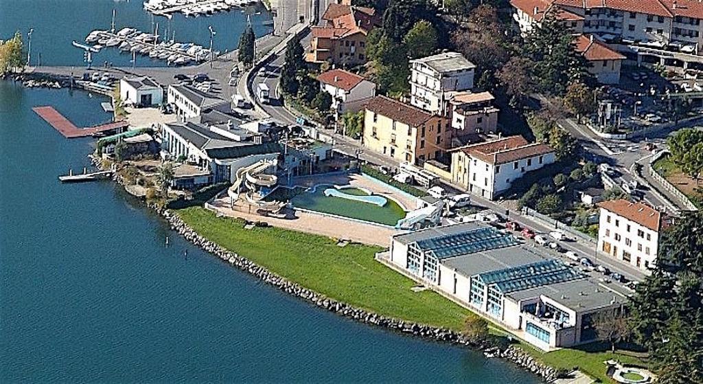Ostello Del Porto Lovere Eksteriør billede
